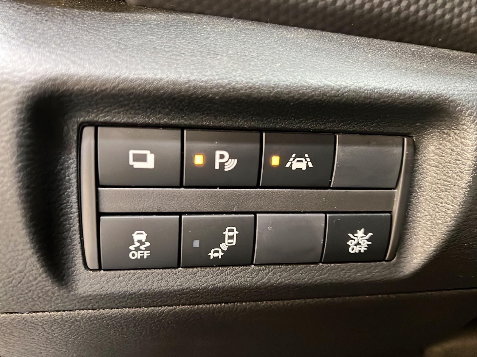 Nissan Kicks S 2023 - image #20
