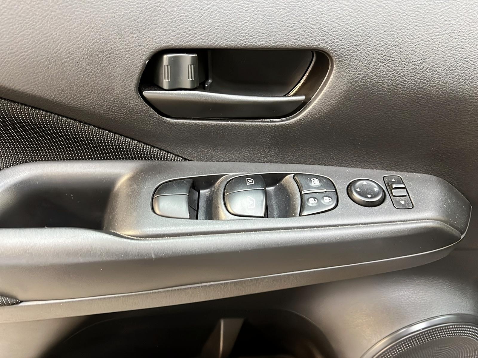 Nissan Kicks 2023 - Image #21