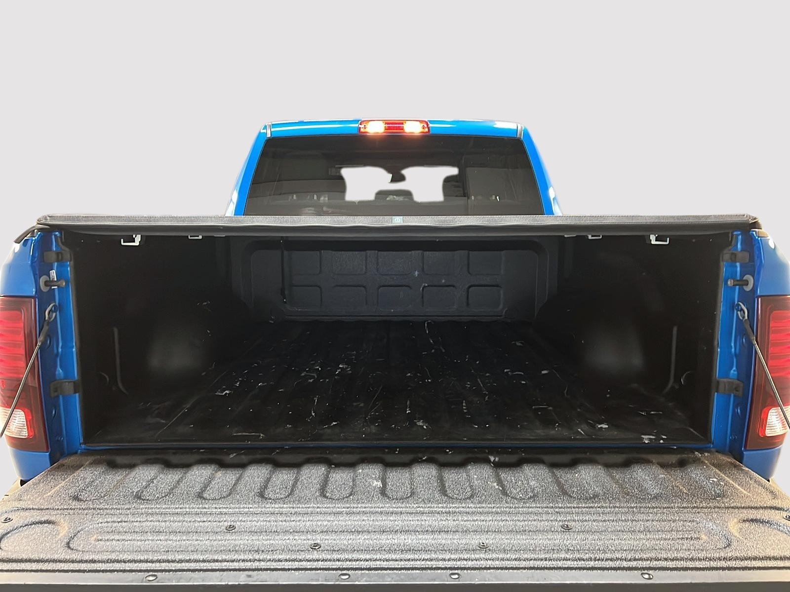 RAM 1500 Classic WARLOCK CREW CAB 4X4 2023 - image #12