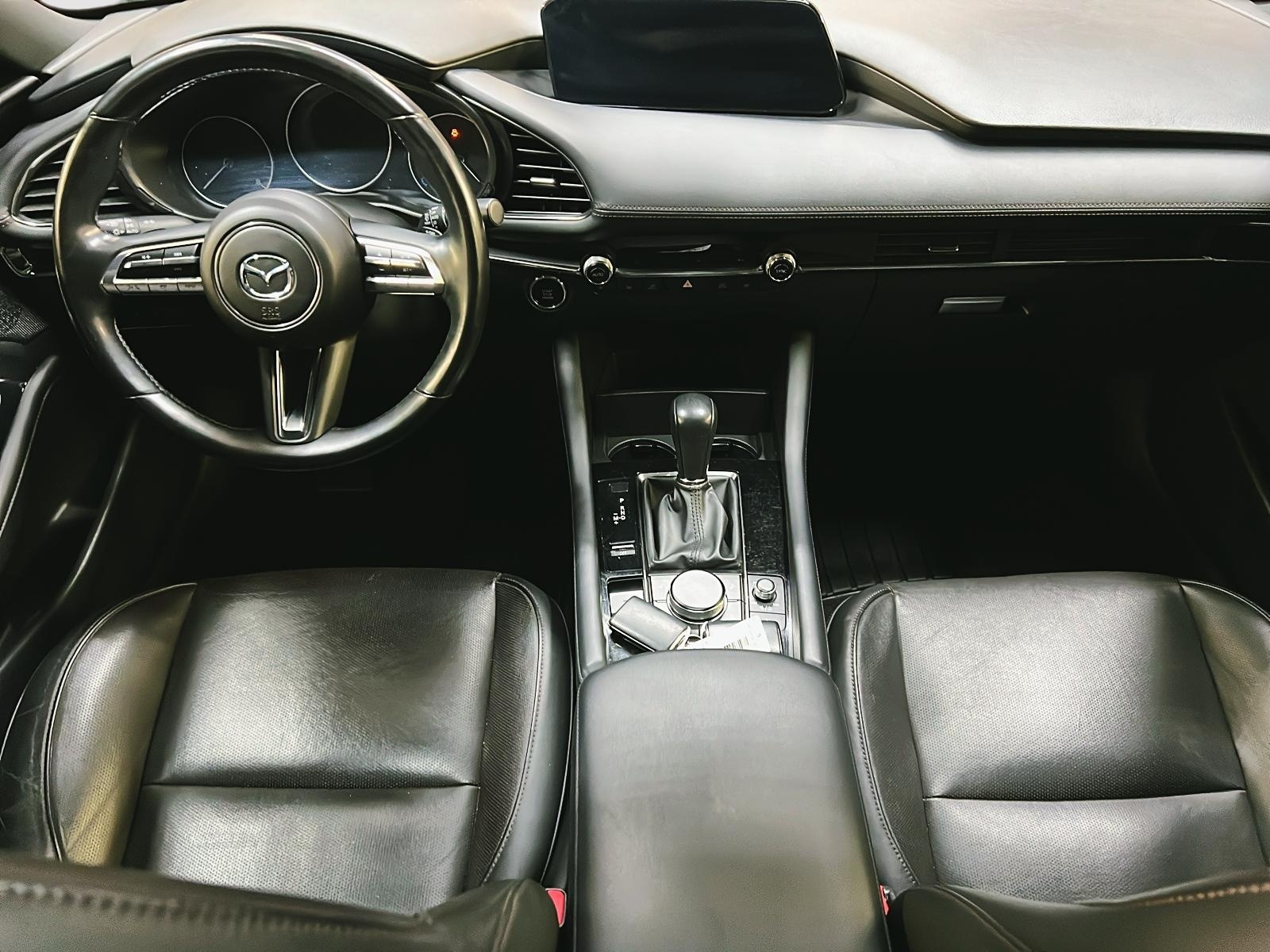 Mazda Mazda3 Sport GT CUIR TOIT NAV 4RM 2022 - image #11