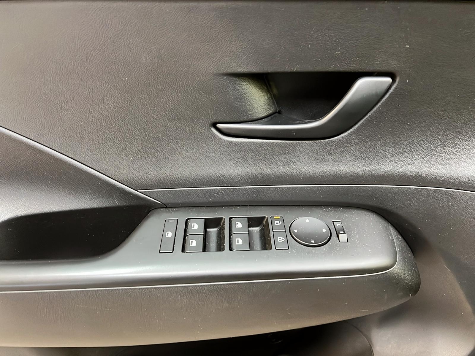 Hyundai Kona PREFERRED 4RM 2024 - image #21