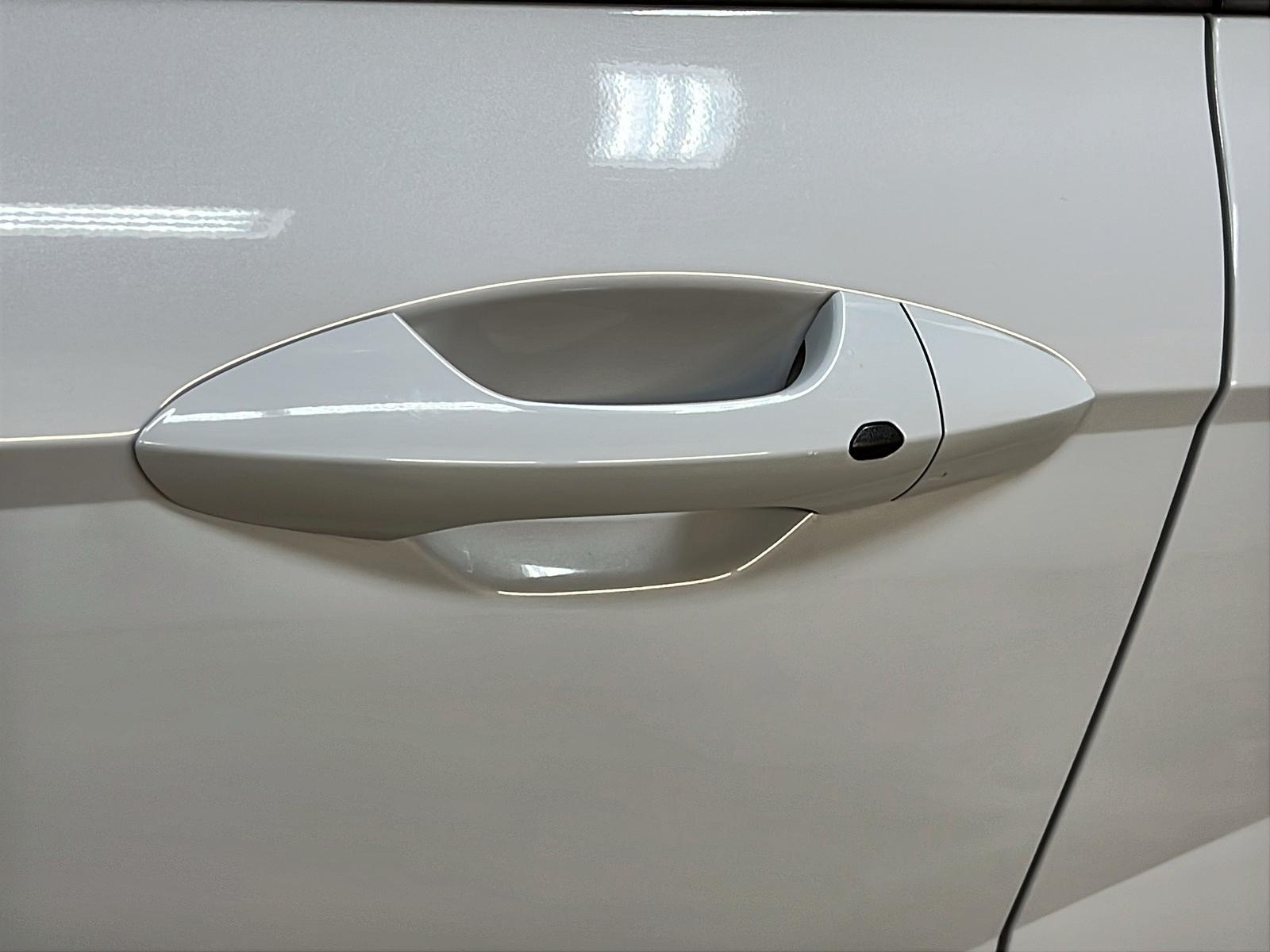 Hyundai Kona PREFERRED 4RM 2024 - image #23