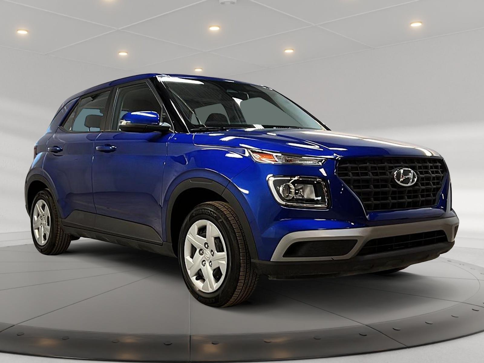 Hyundai Venue ESSENTIEL 2023 - image #3