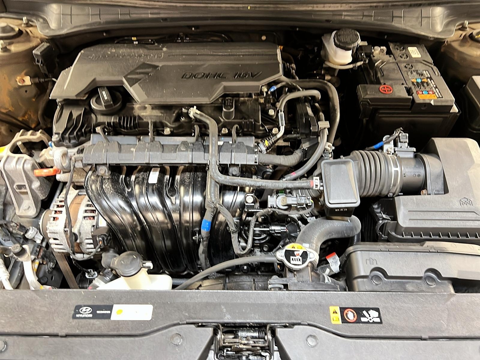 Hyundai Elantra LUXURY CUIR TOIT NAV 2023 - image #12