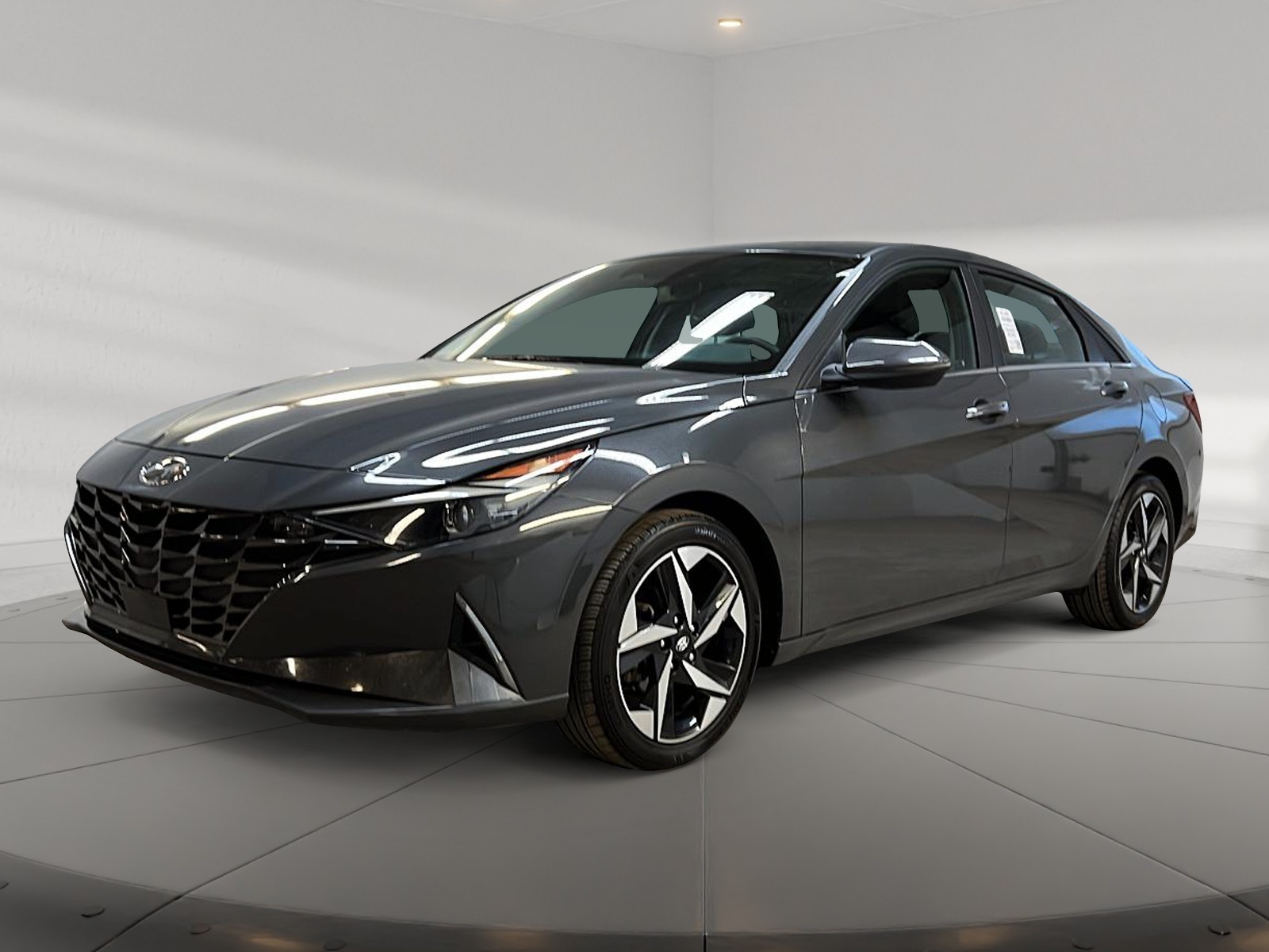 Hyundai Elantra 2023 - Image #1