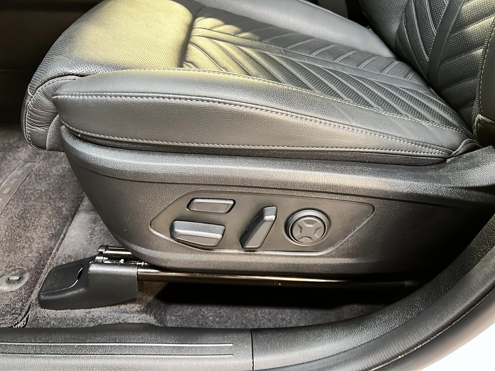 Kia Sorento X-PRO CUIR TOIT PANO NAV 4RM 2024 - image #28