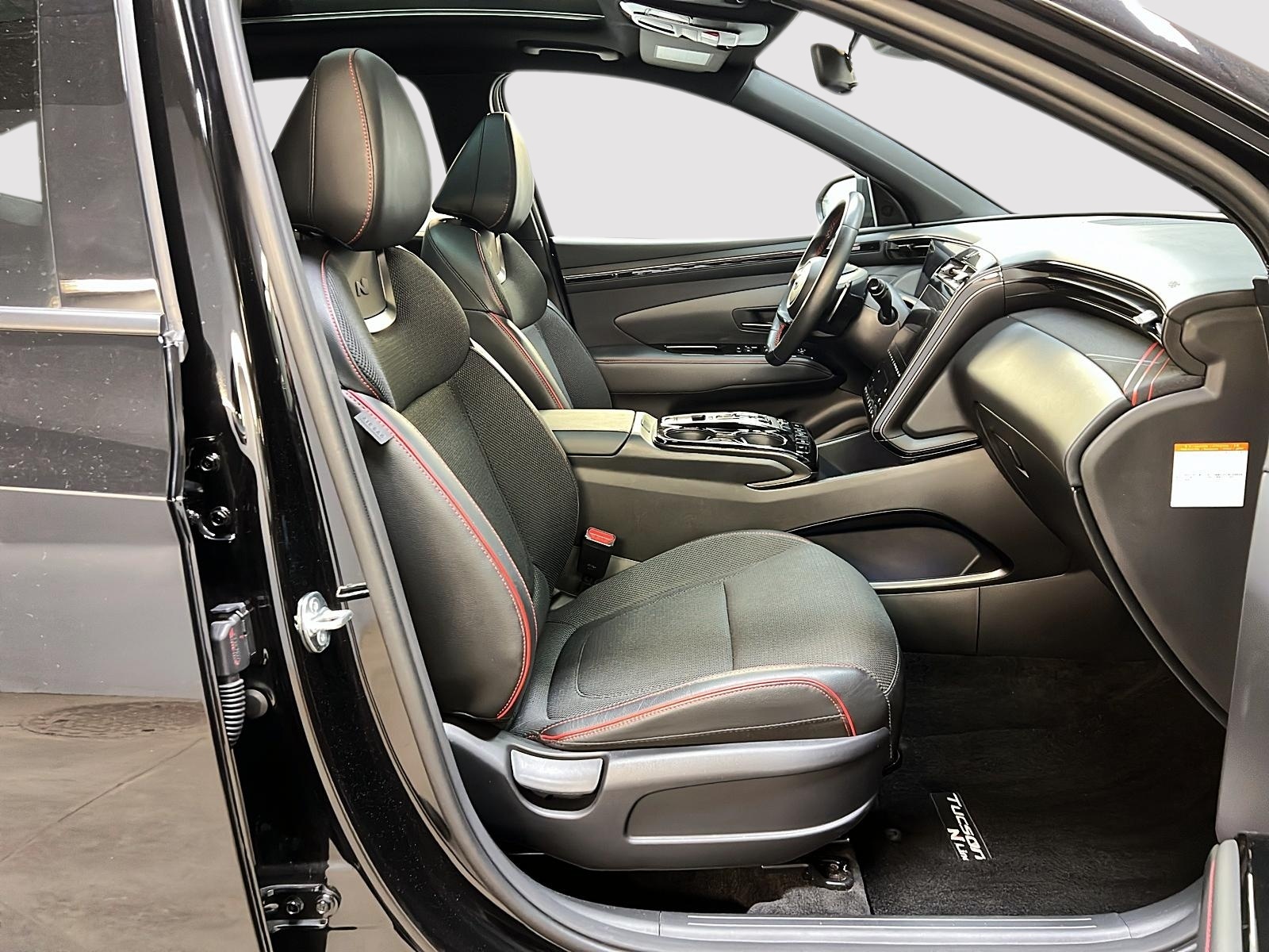 Hyundai Tucson N-LINE HYBRID TOIT PANO NAV 4RM 2024 - image #8