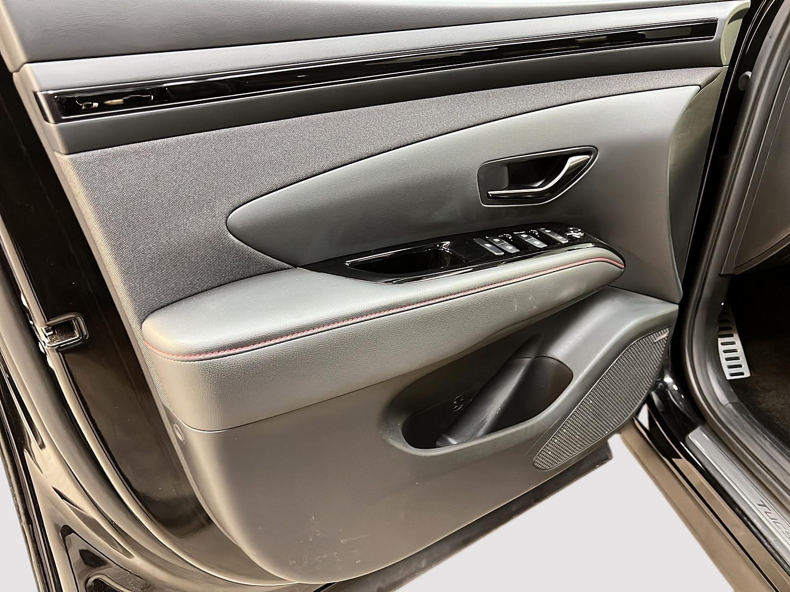 Hyundai Tucson N-LINE HYBRID TOIT PANO NAV 4RM 2024 - image #26
