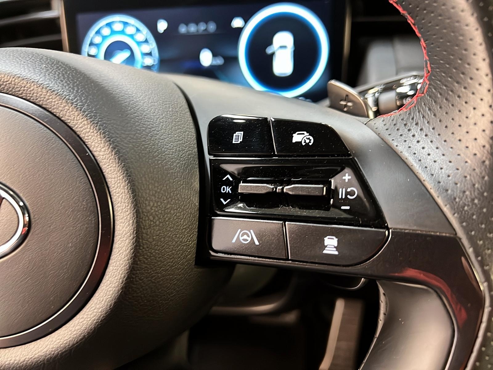 Hyundai Tucson N-LINE HYBRID TOIT PANO NAV 4RM 2024 - image #21