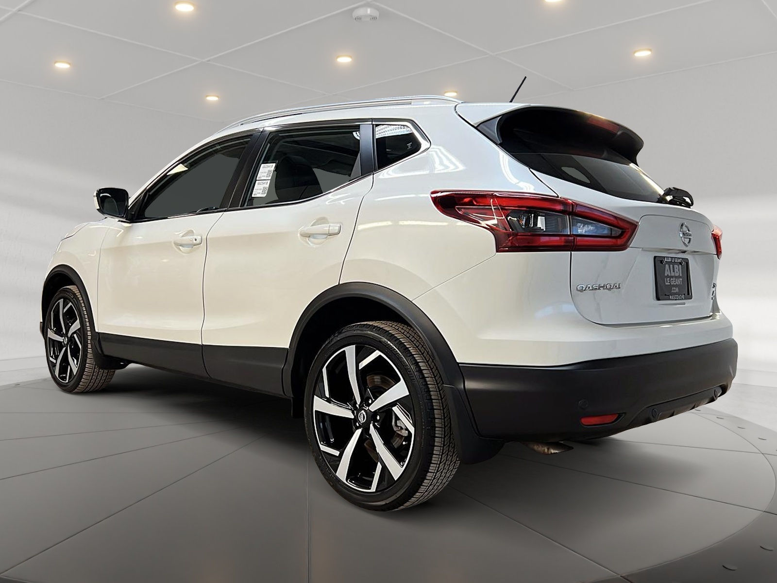 Nissan Qashqai SL CUIR TOIT NAV 4RM 2023 - image #6
