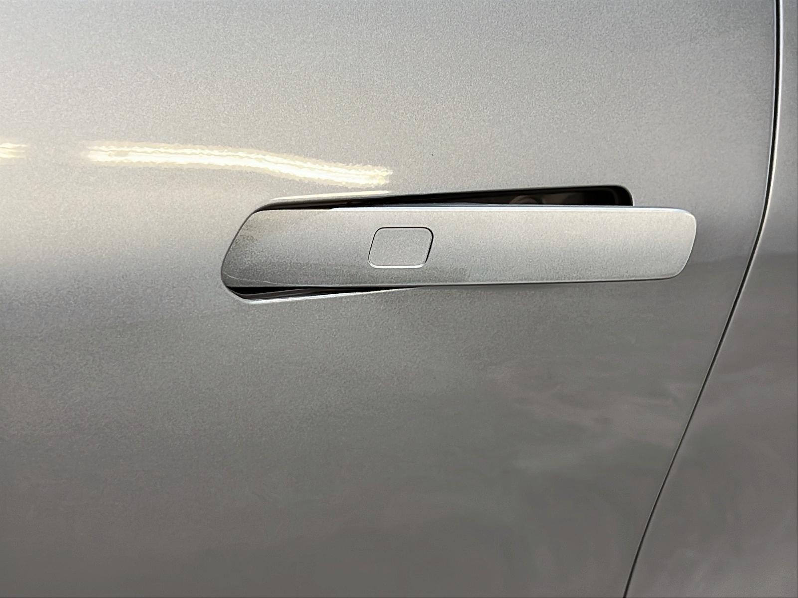 Chevrolet Equinox EV 2RS NAV 2025 - image #25