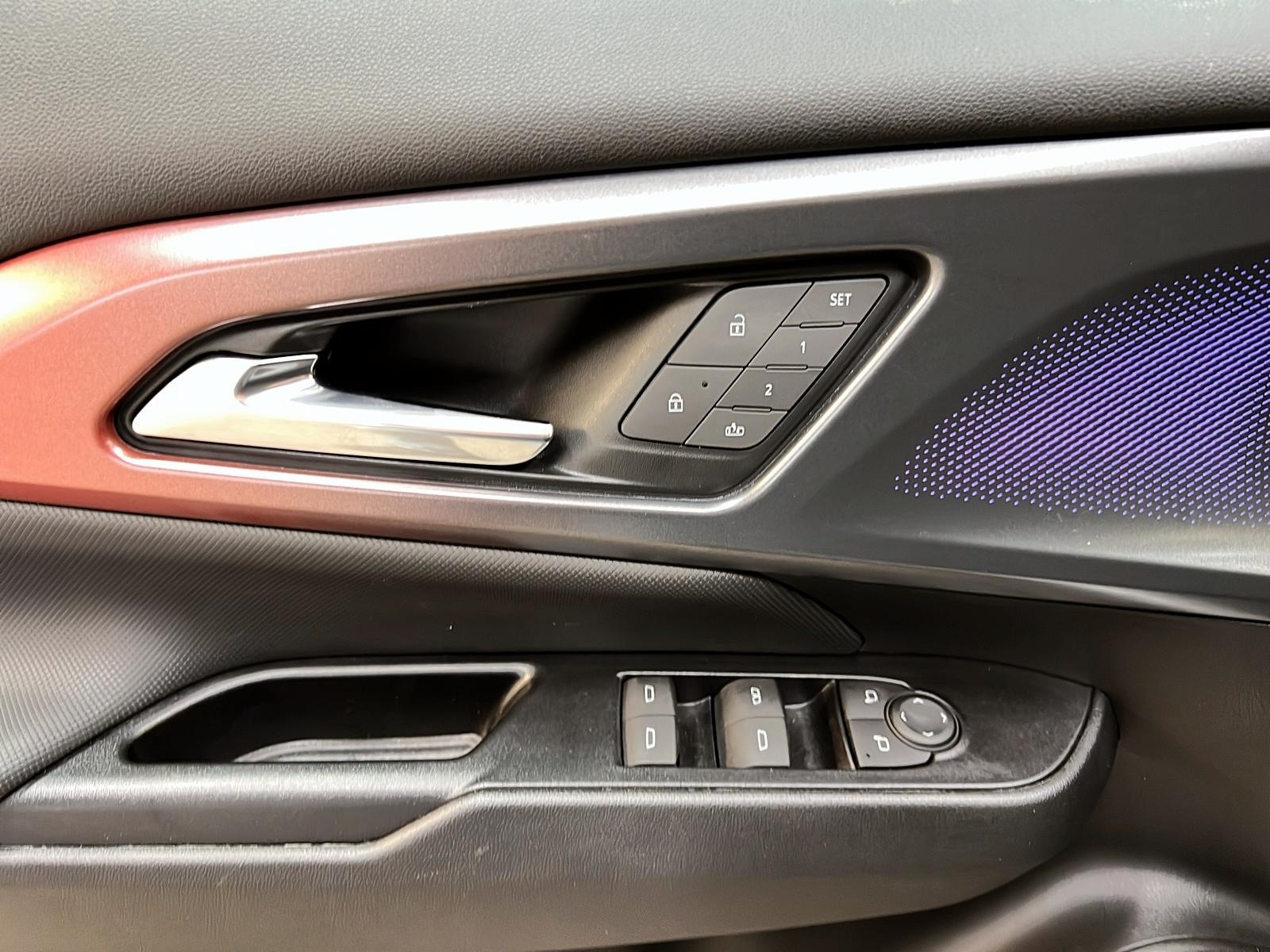 Chevrolet Equinox EV 2RS NAV 2025 - image #22