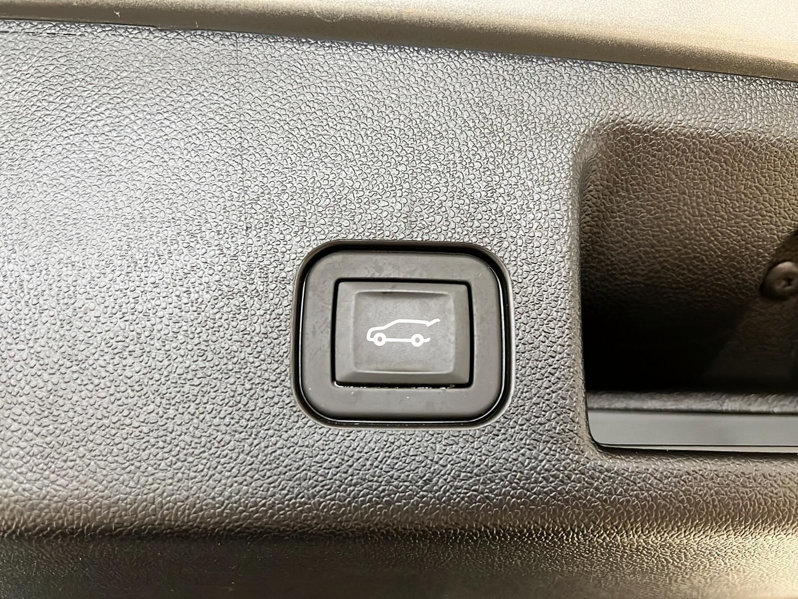 Chevrolet Equinox EV 2RS CUIR NAV 2025 - image #14
