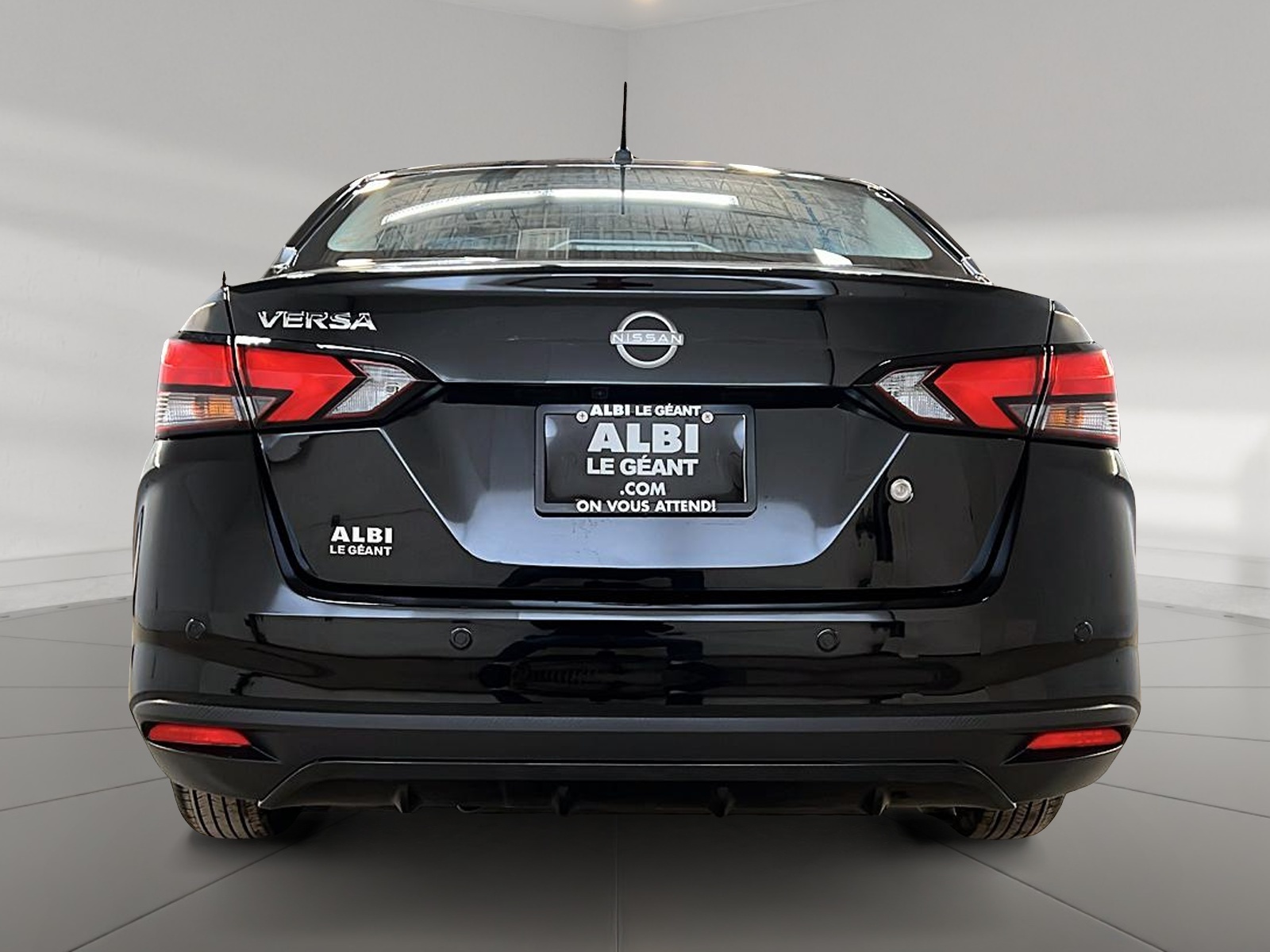 Nissan Versa S 2025 — photo 5
