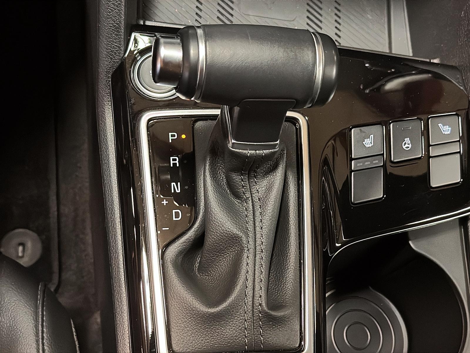 Kia Sportage X-LINE CUIR 4RM 2024 - image #15