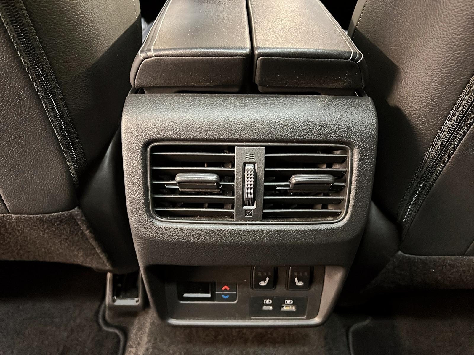 Nissan Rogue SL CUIR TOIT PANO NAV 4RM 2023 - image #11