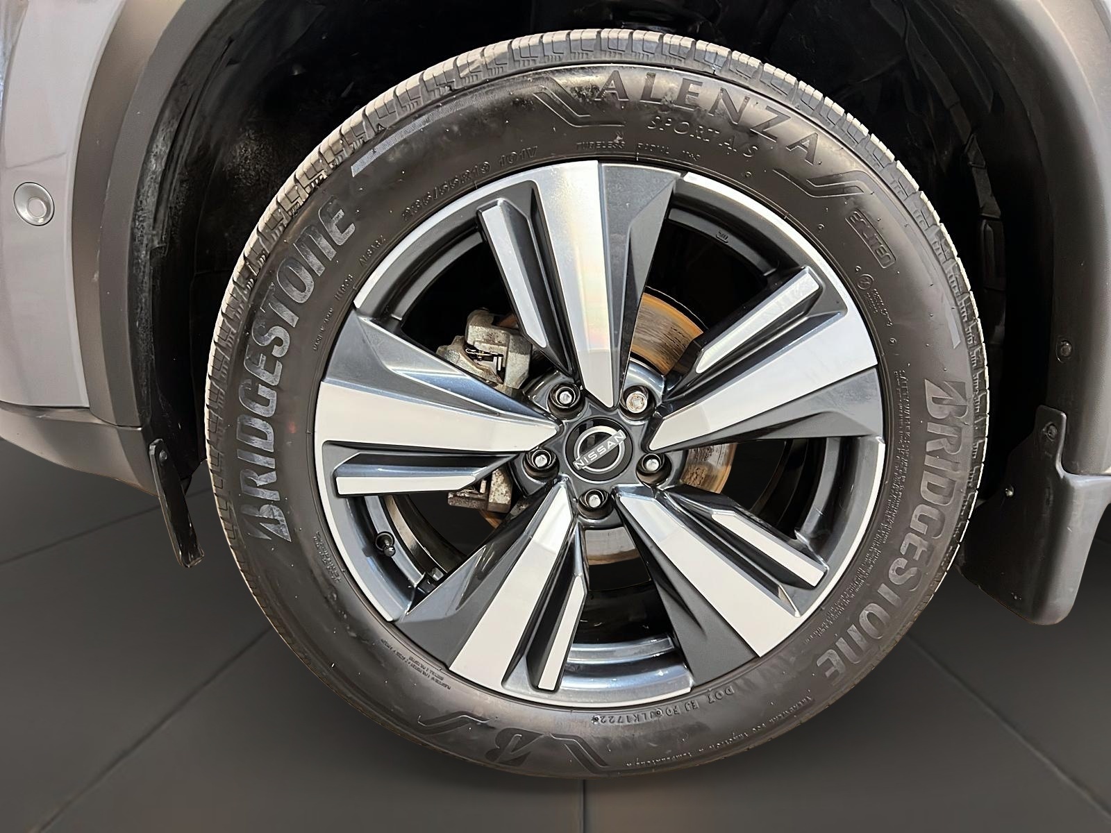 Nissan Rogue SL CUIR TOIT PANO NAV 4RM 2023 - image #30