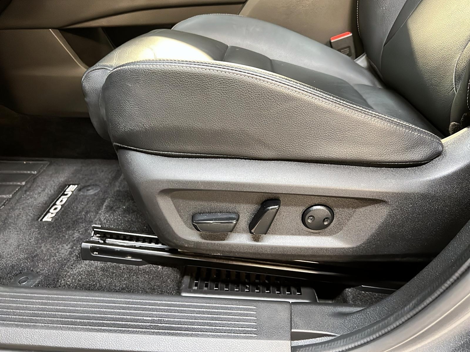 Nissan Rogue SL CUIR TOIT PANO NAV 4RM 2023 - image #27