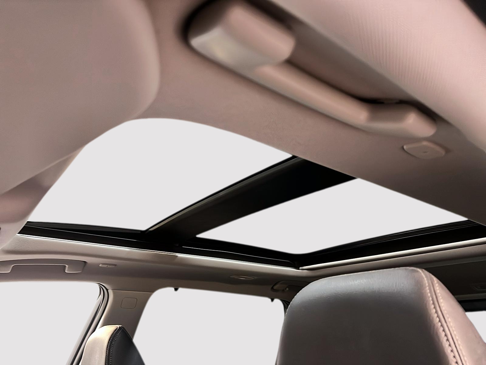 Nissan Rogue SL CUIR TOIT PANO NAV 4RM 2023 - image #10