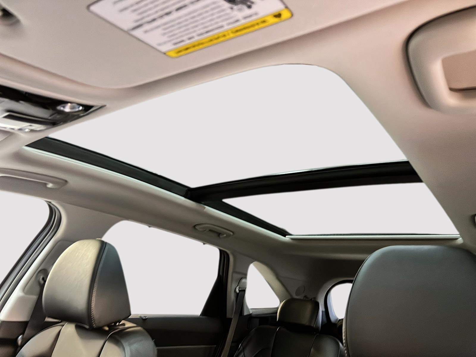 Kia Sorento X LINE LIMITED TURBO CUIR TOIT PANO NAV 4RM 2025 - image #9