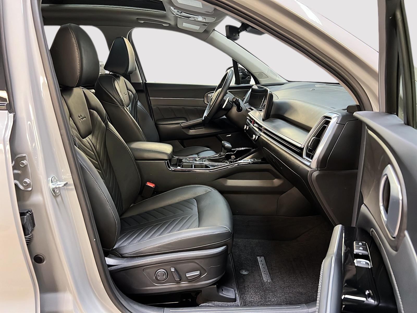 Kia Sorento X LINE LIMITED TURBO CUIR TOIT PANO NAV 4RM 2025 - image #8