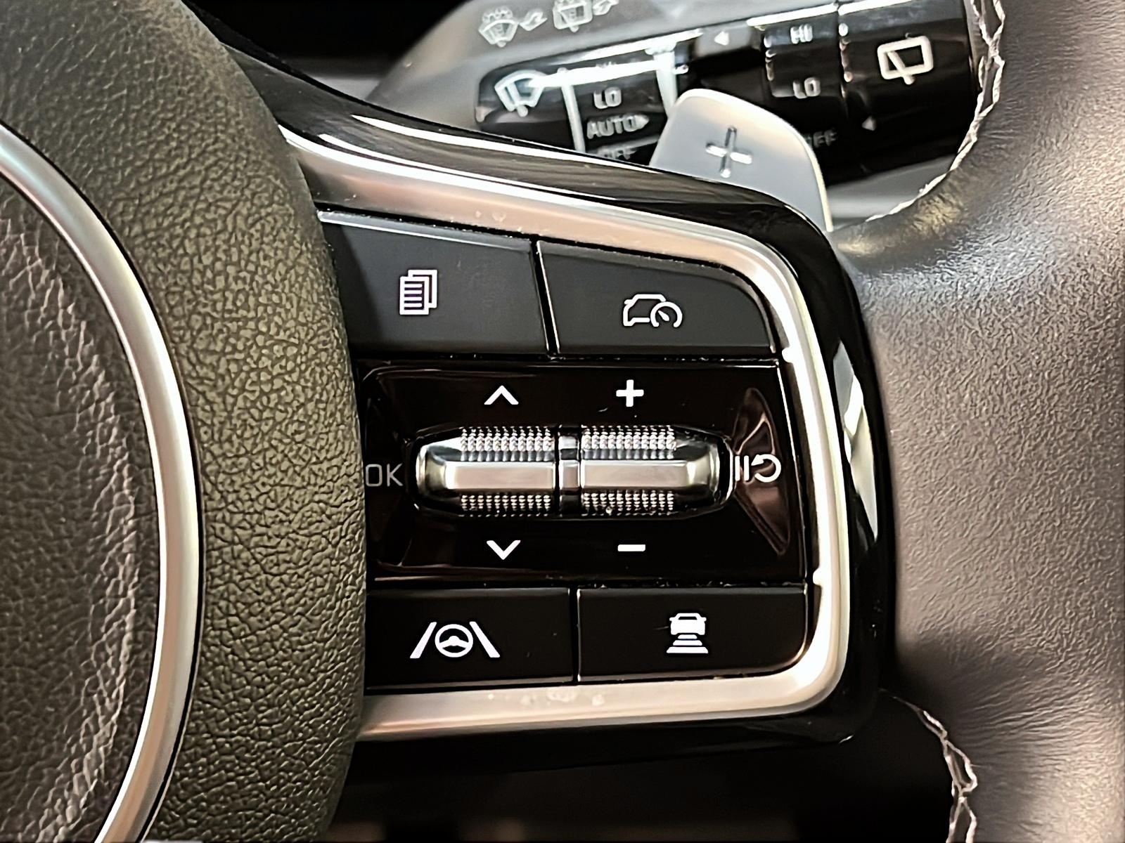 Kia Sorento X LINE LIMITED TURBO CUIR TOIT PANO NAV 4RM 2025 - image #28