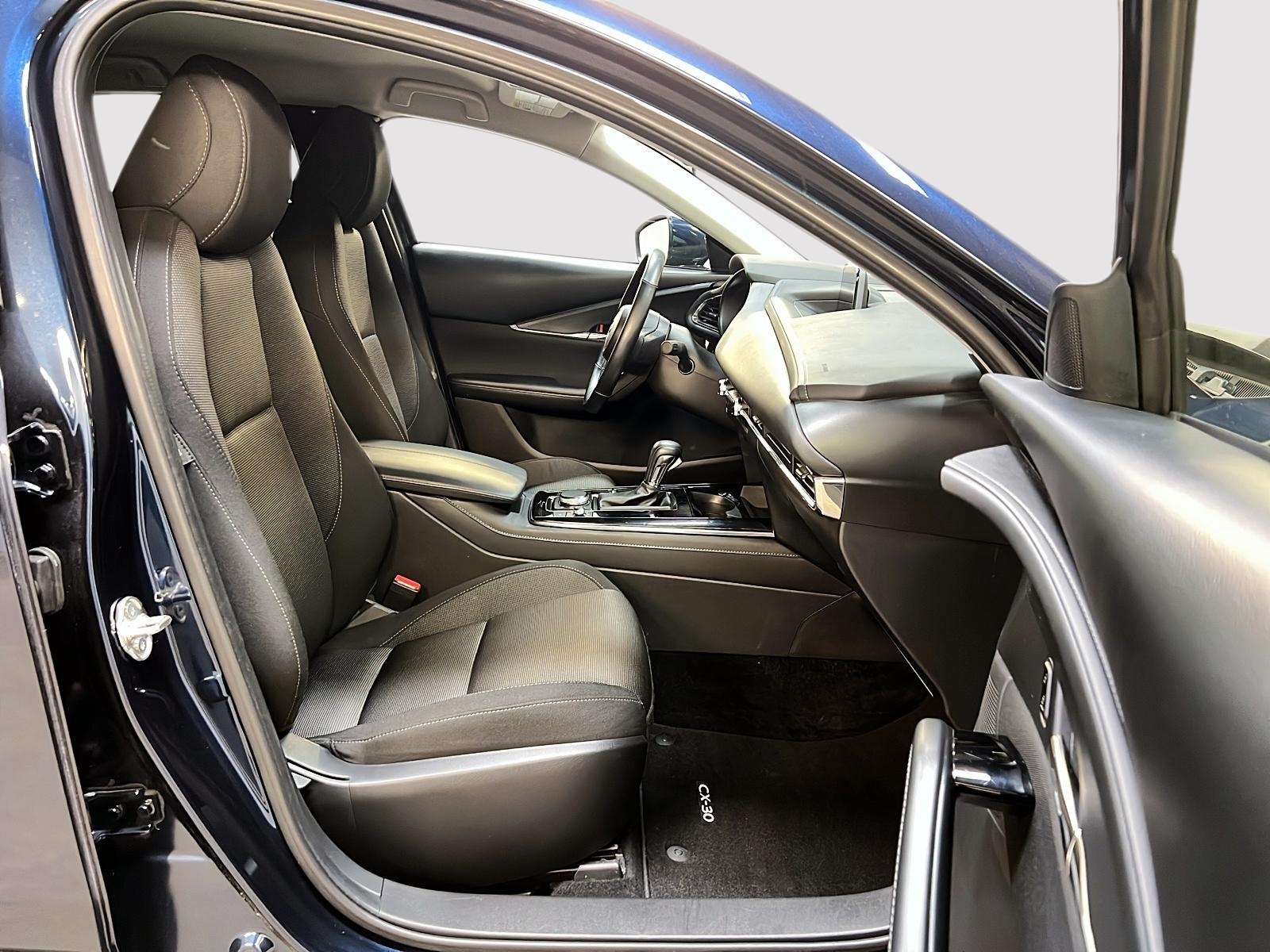 Mazda CX-30 GS 4RM 2024 - image #8