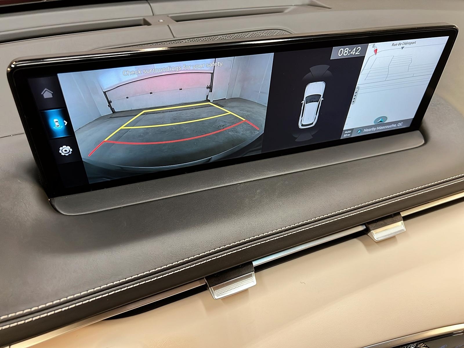 Genesis GV70 ADVANCED 2.5T CUIR TOIT PANO NAV 4RM 2024 - image #19