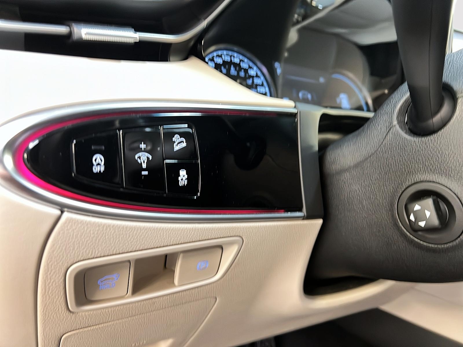 Genesis GV70 ADVANCED 2.5T CUIR TOIT PANO NAV 4RM 2024 - image #24