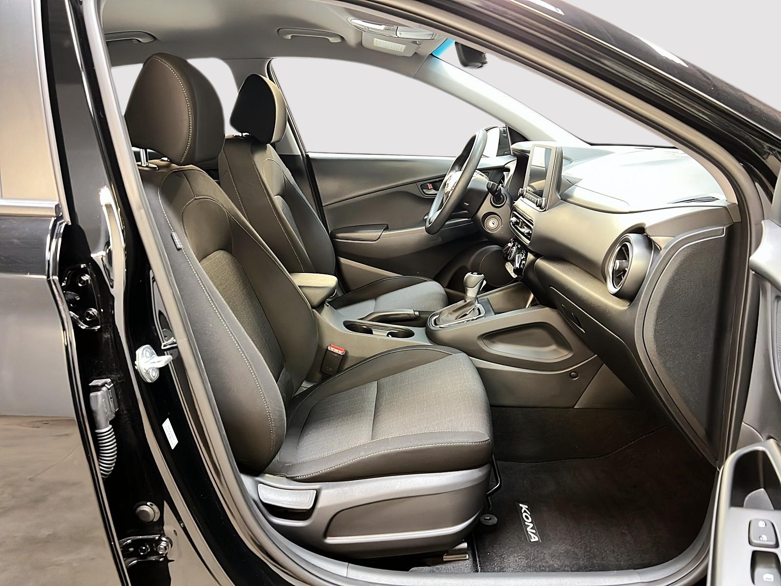 Hyundai Kona 2023 - Image #8
