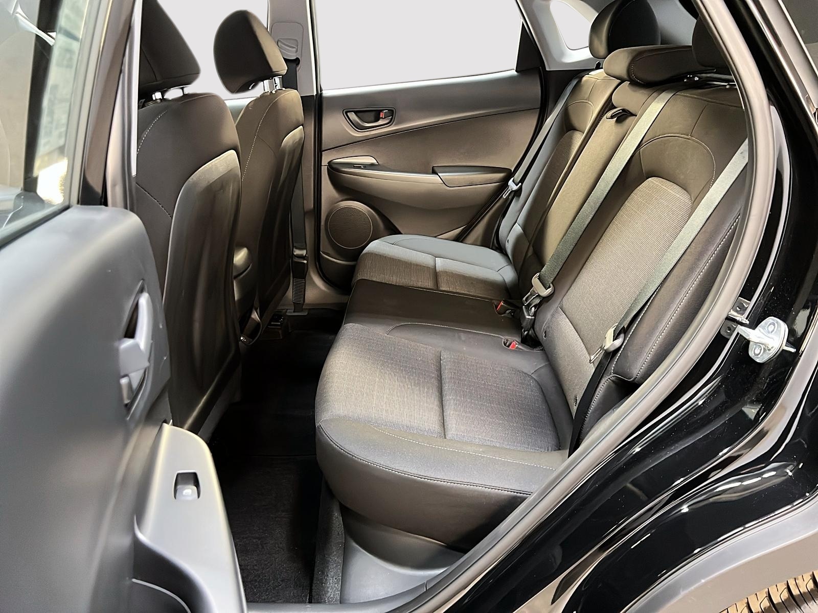 Hyundai Kona ESSENTIAL 2023 - image #9