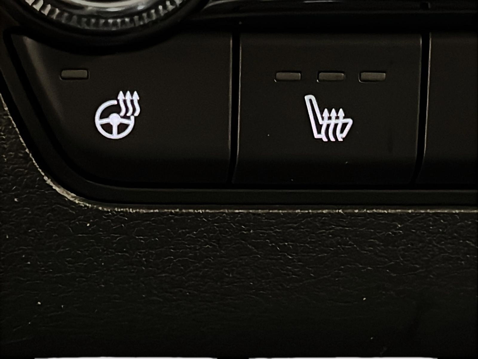 Mazda Mazda3 GT CUIR TOIT NAV 2024 - image #21