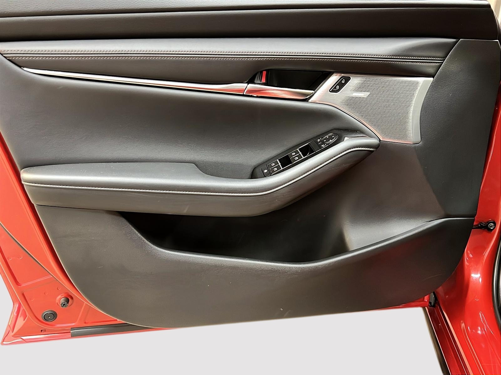 Mazda Mazda3 GT CUIR TOIT NAV 2024 - image #27