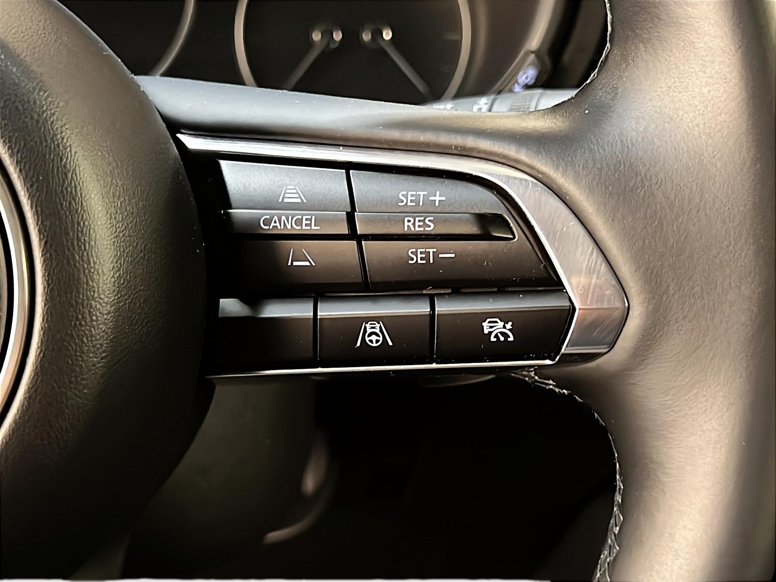 Mazda Mazda3 GT CUIR TOIT NAV 2024 - image #22