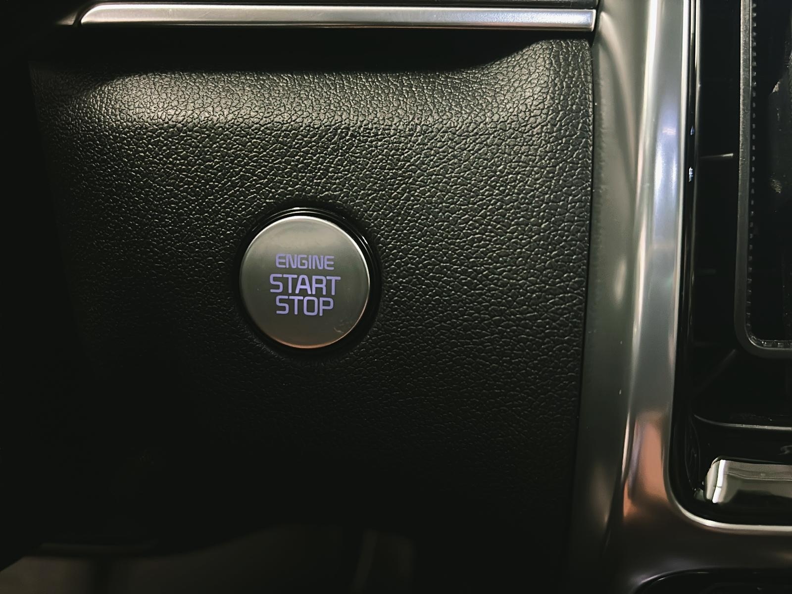 Kia Sorento SX TURBO CUIR TOIT PANO NAV 4RM 2023 - image #21