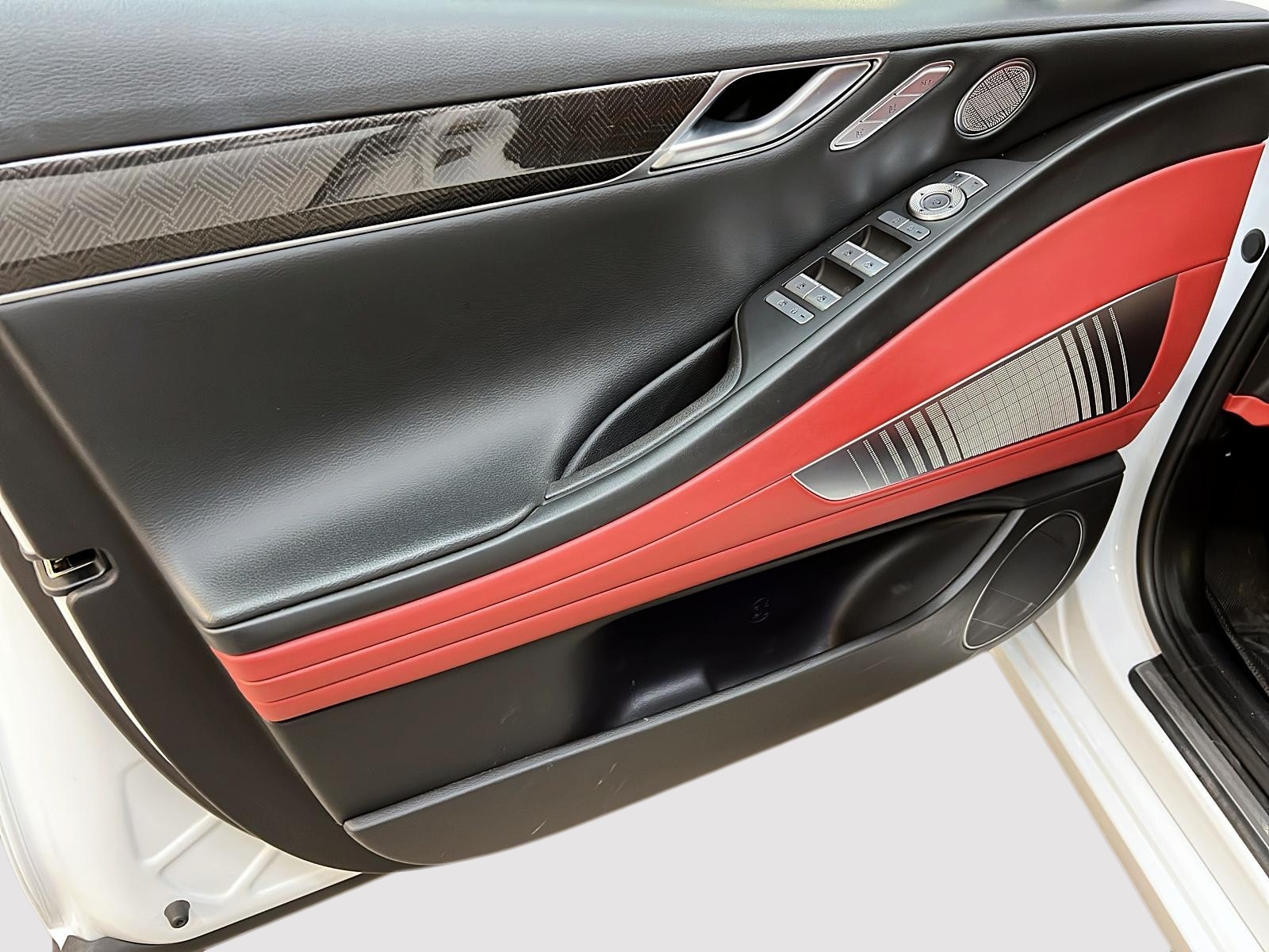 Genesis G80 SPORT PLUS 3.5T CUIR TOIT PANO NAV 4RM 2023 - image #23