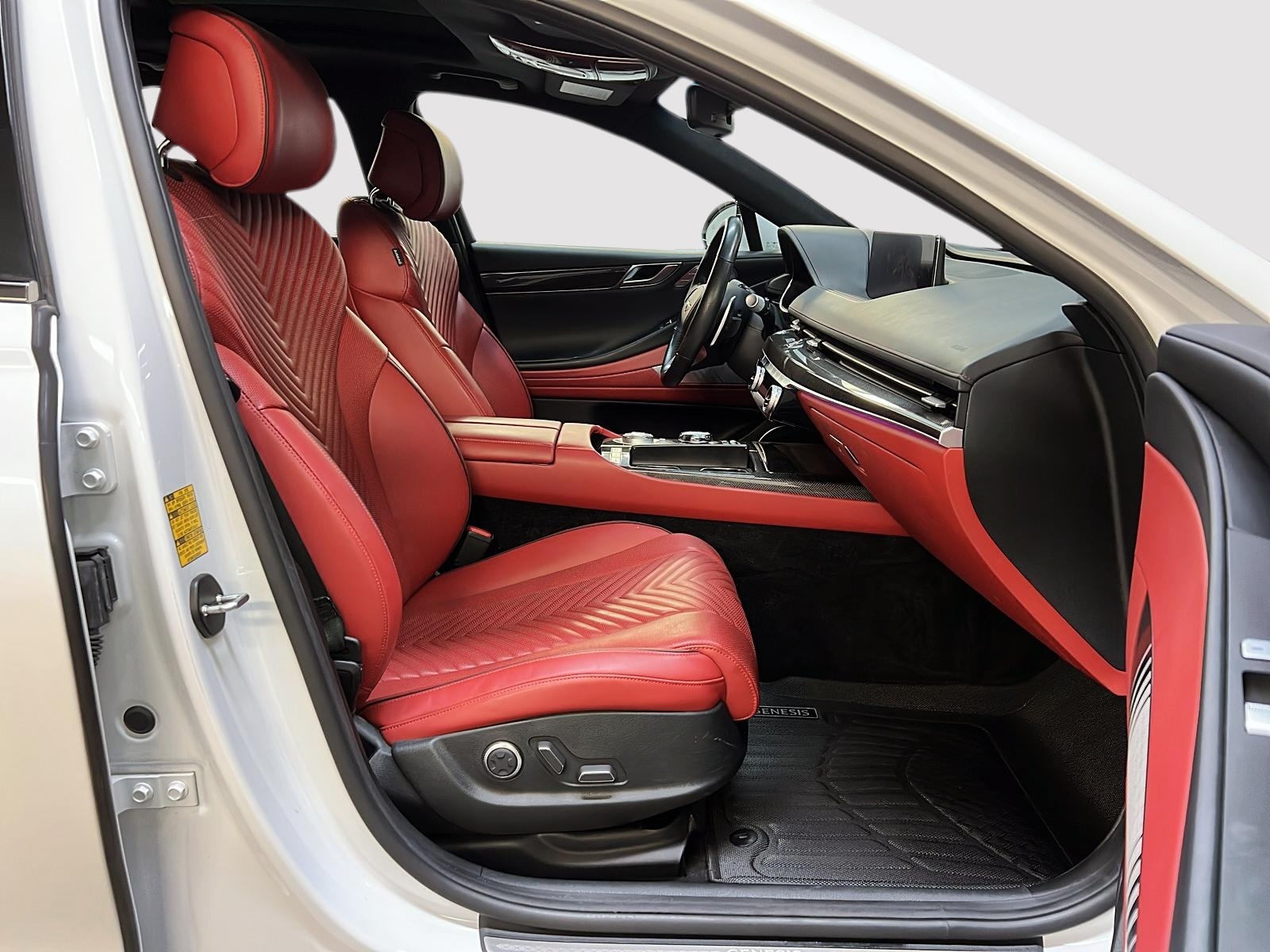 Genesis G80 2023 - Image #8