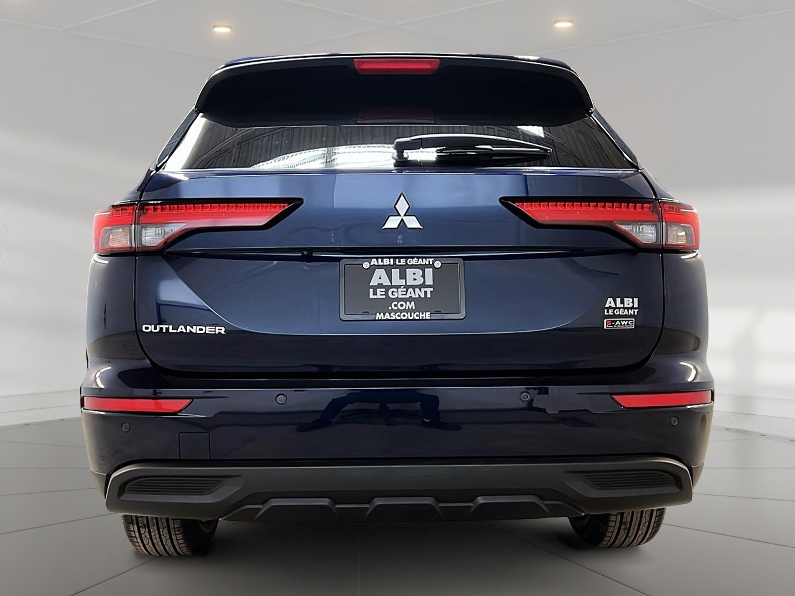 Mitsubishi Outlander 2022 - Image #5
