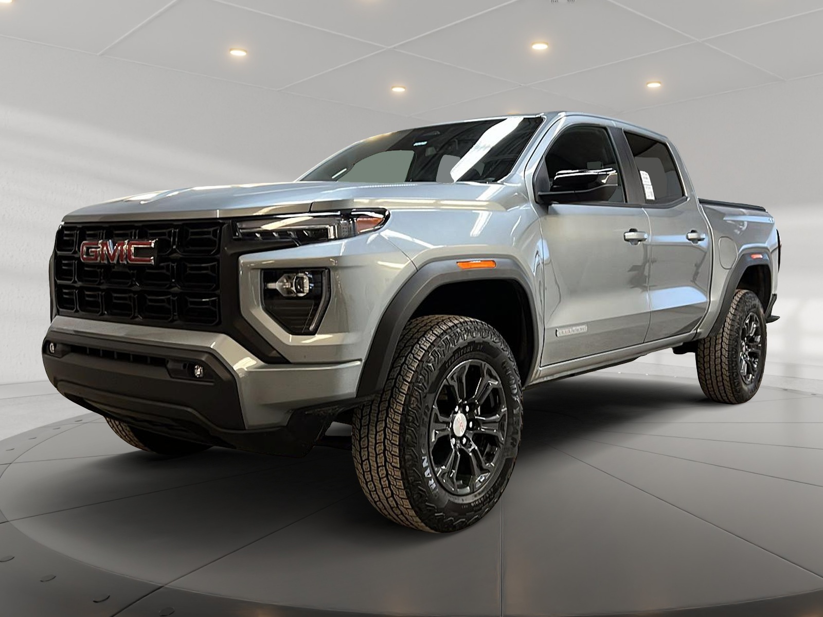 GMC Canyon 2023 - Image #1