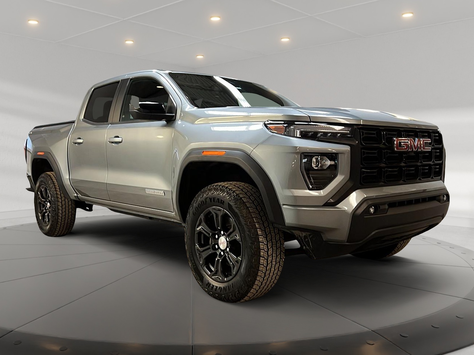 GMC Canyon 2023 - Image #3