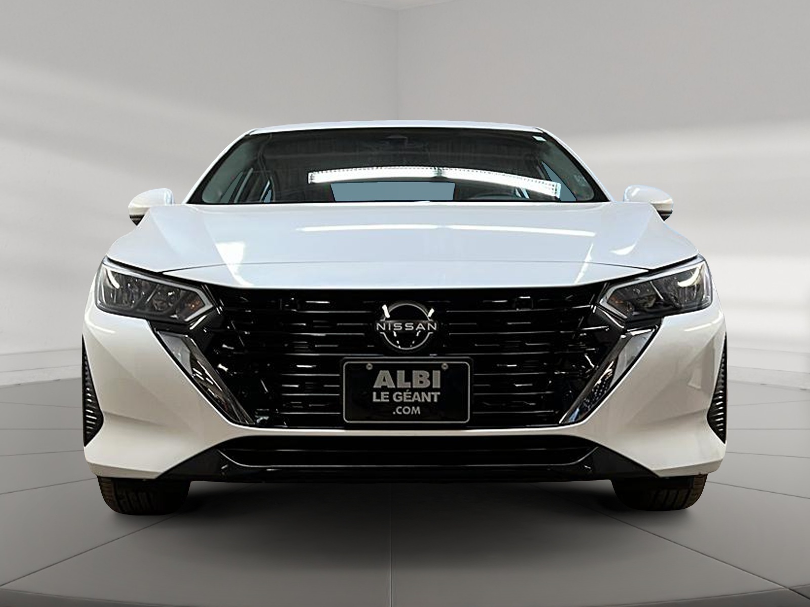 Nissan Sentra SV TOIT 2024 - image #2