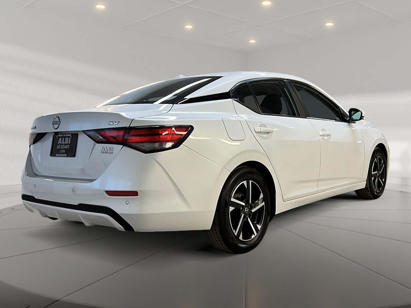 Nissan Sentra SV TOIT 2024 - image #4