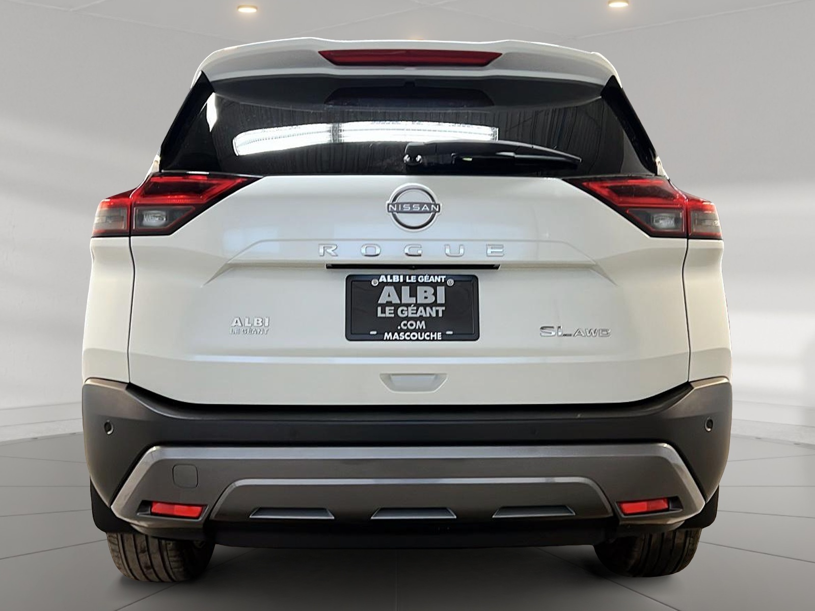 Nissan Rogue SL CUIR TOIT PANO NAV 4RM 2023 - image #5