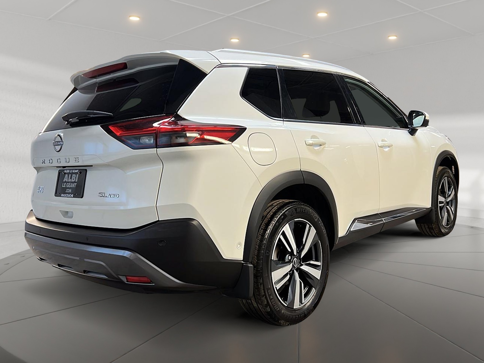 Nissan Rogue 2023 - Image #4