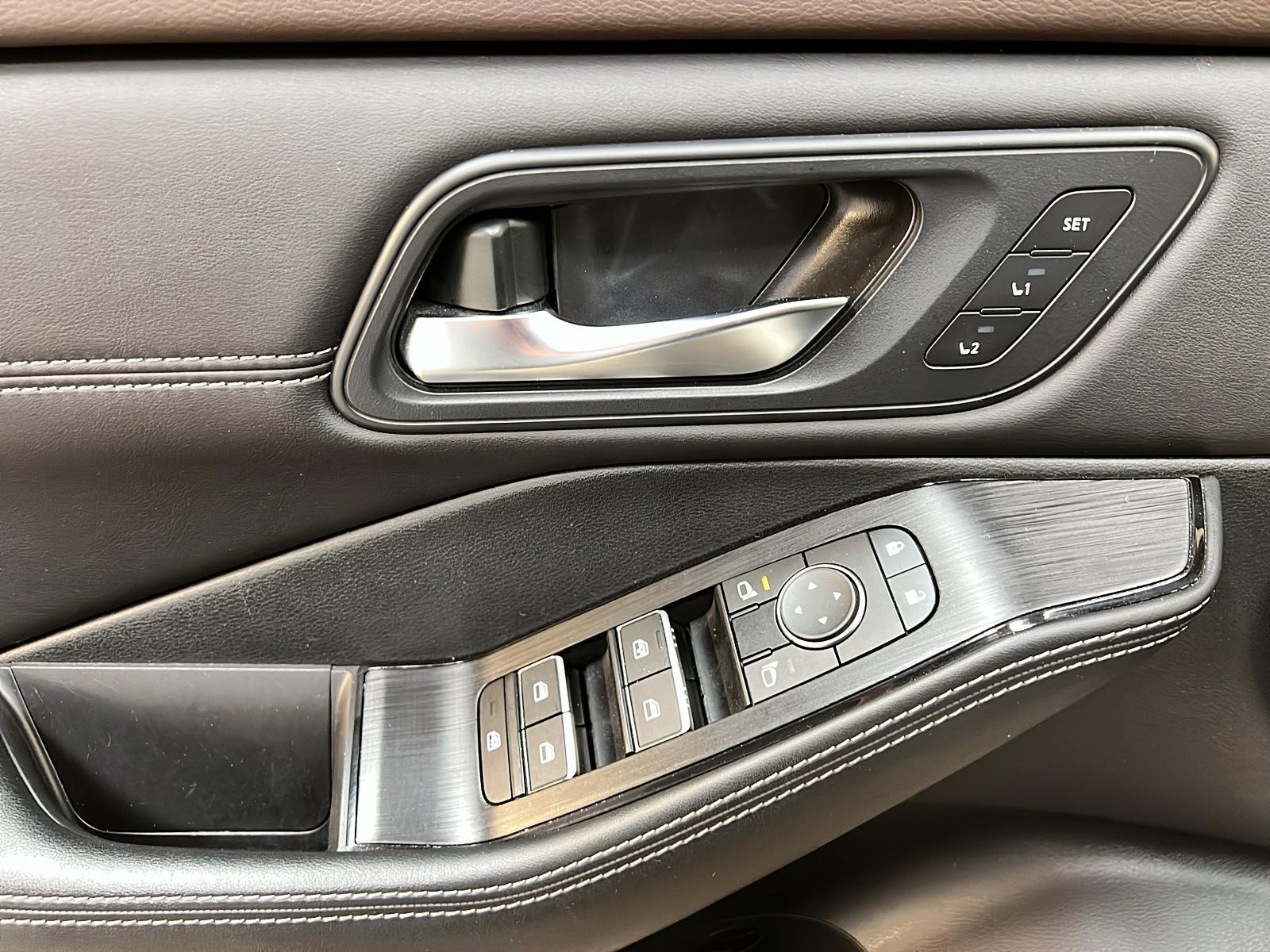 Nissan Rogue 2023 - Image #25