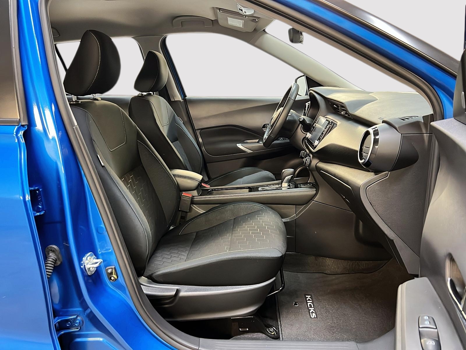 Nissan Kicks SV 2024 - image #8