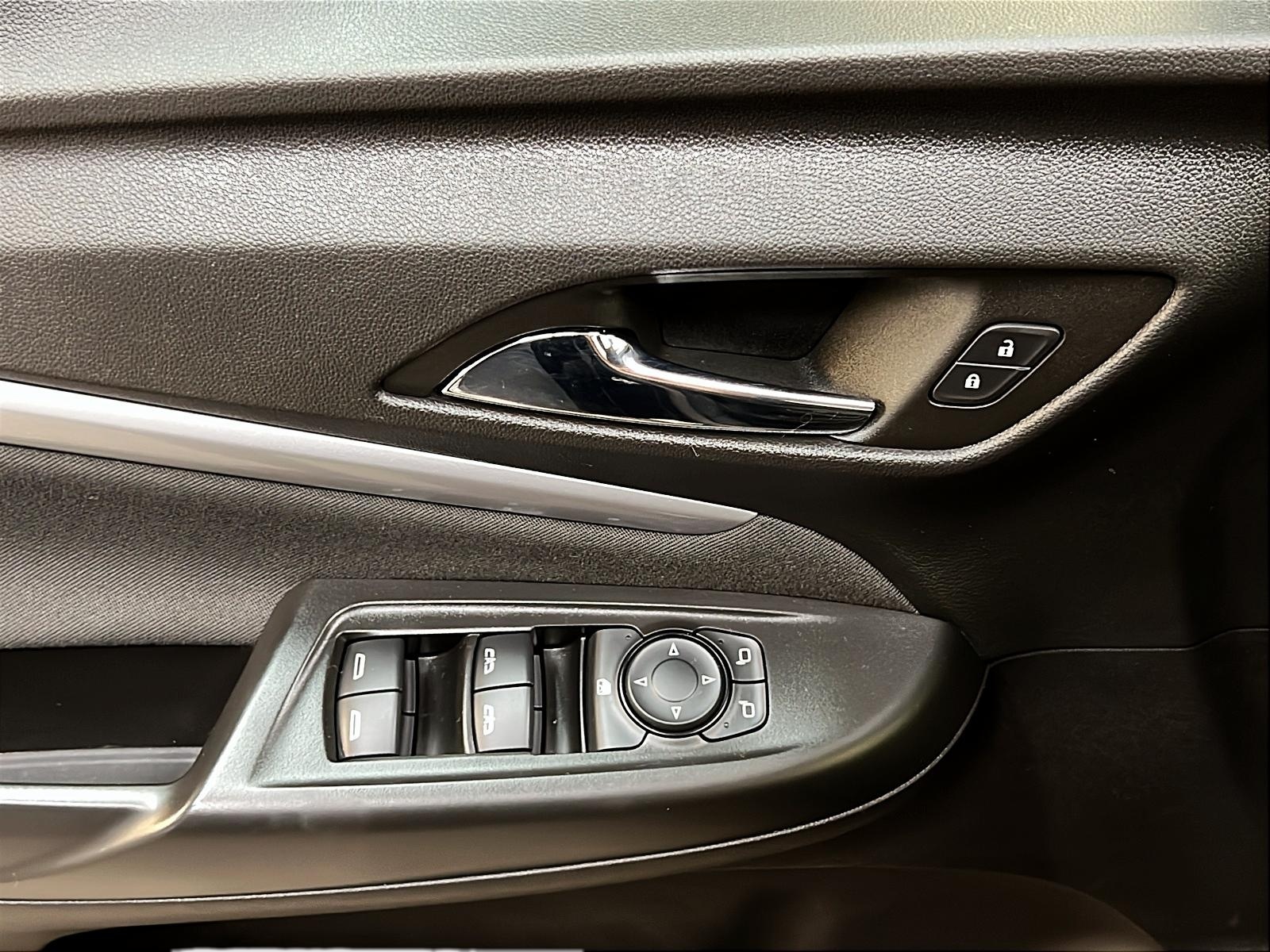 Chevrolet Bolt EUV LT 2023 - image #22