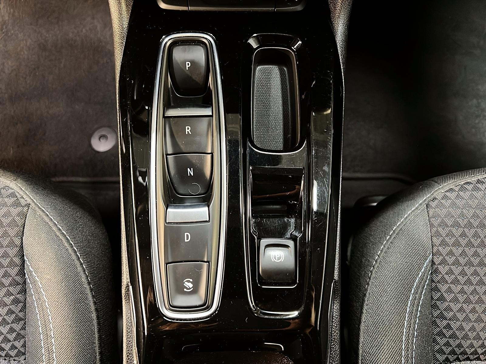 Chevrolet Bolt EUV LT 2023 - image #13