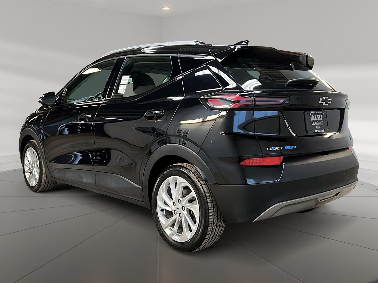 Chevrolet Bolt EUV 2023 - Image #6