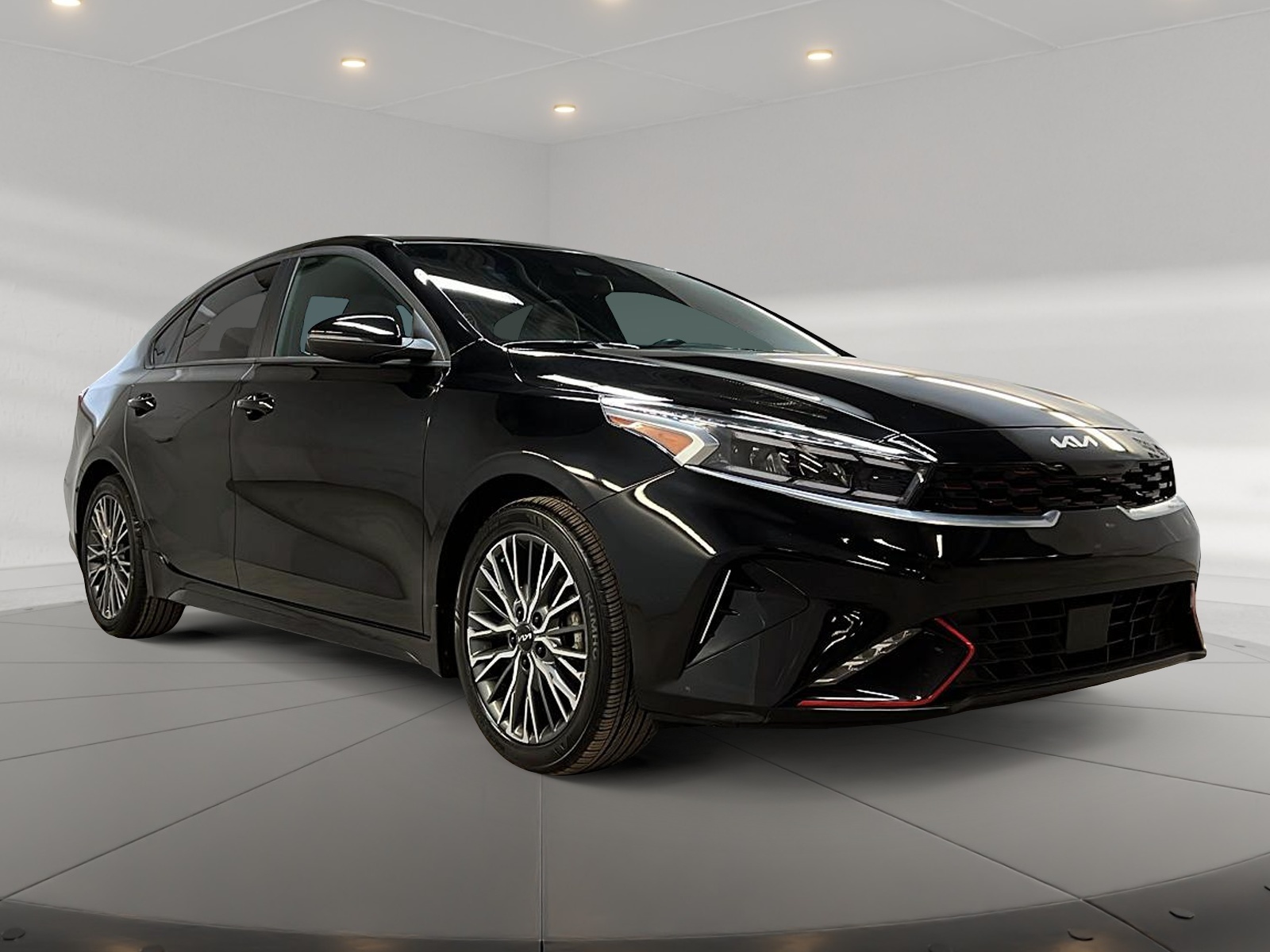 Kia Forte 2024 - Image #3